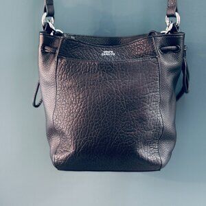 Vince Camuto Leather Ames Crossbody Bucket Bag in Black (Nero)